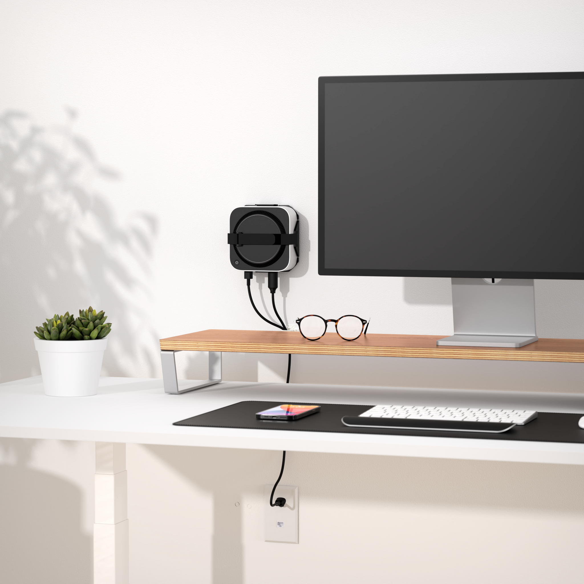 VESA Mount Compatible with 2024 Mac Mini and Newer Models